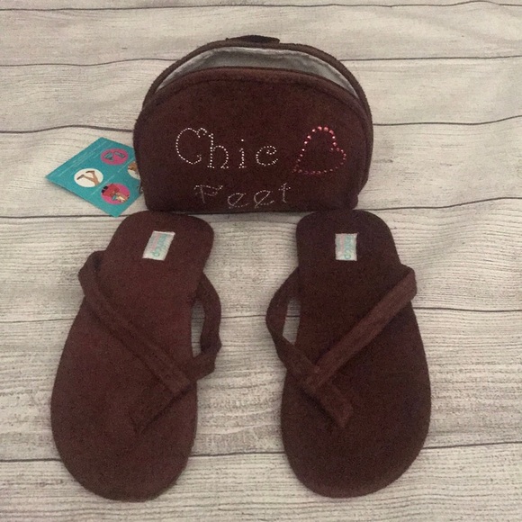 Foldable flat sandals with carrying pouch - Picture 1 of 3
